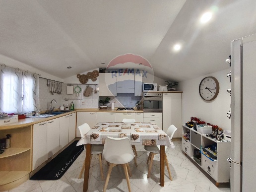 appartamento in vendita a Vado Ligure in zona Vado Centro