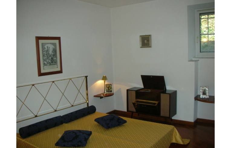 appartamento in vendita a Vado Ligure in zona Segno