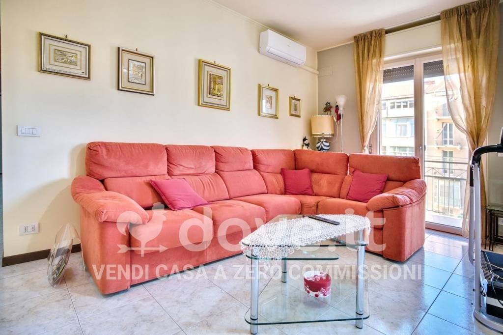 appartamento in vendita a Vado Ligure in zona Vado Centro