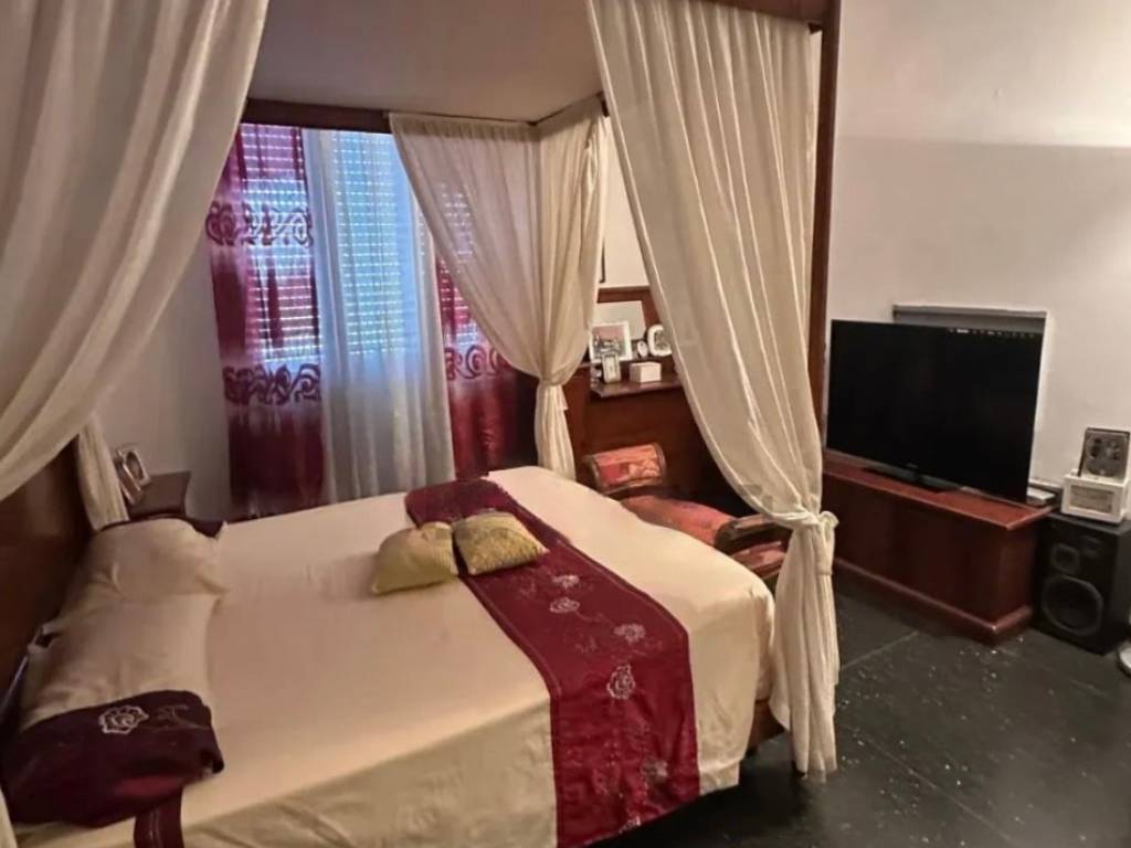 appartamento in vendita a Vado Ligure in zona Vado Centro