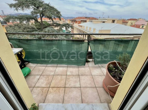 appartamento in vendita a Vado Ligure
