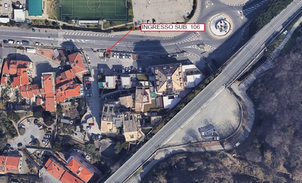 casa indipendente in vendita a Vado Ligure