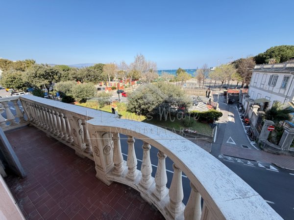 appartamento in vendita a Vado Ligure