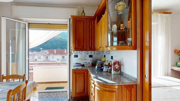 appartamento in vendita a Vado Ligure in zona Valle di Vado
