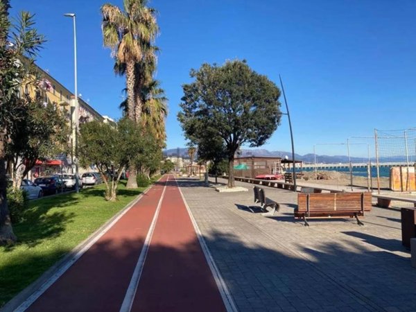 appartamento in vendita a Vado Ligure in zona Vado Centro