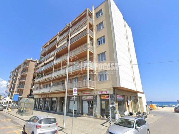 appartamento in vendita a Vado Ligure