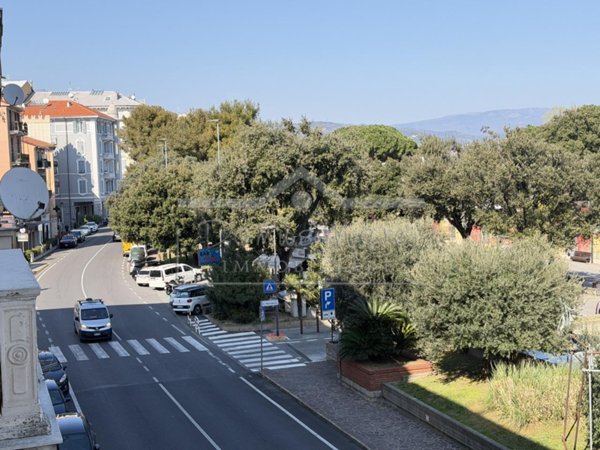 appartamento in vendita a Vado Ligure in zona Vado Centro