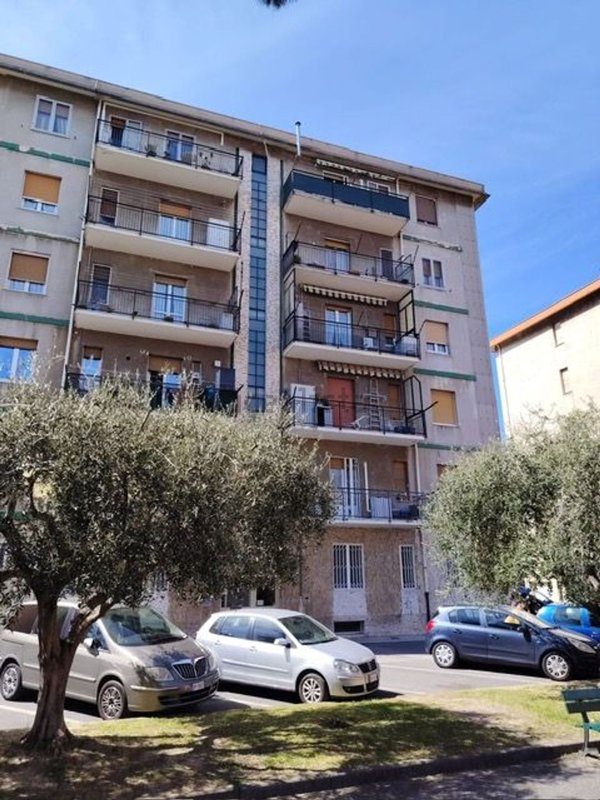 appartamento in vendita a Vado Ligure in zona Vado Centro