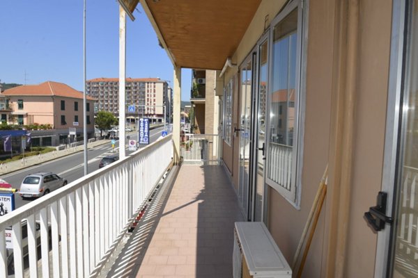 appartamento in vendita a Vado Ligure