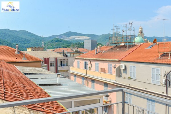 appartamento in vendita a Vado Ligure in zona Vado Centro