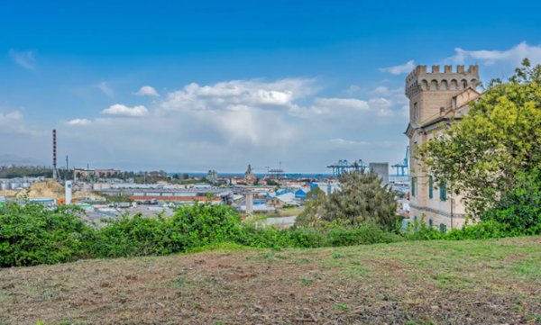 casa indipendente in vendita a Vado Ligure in zona Valle di Vado