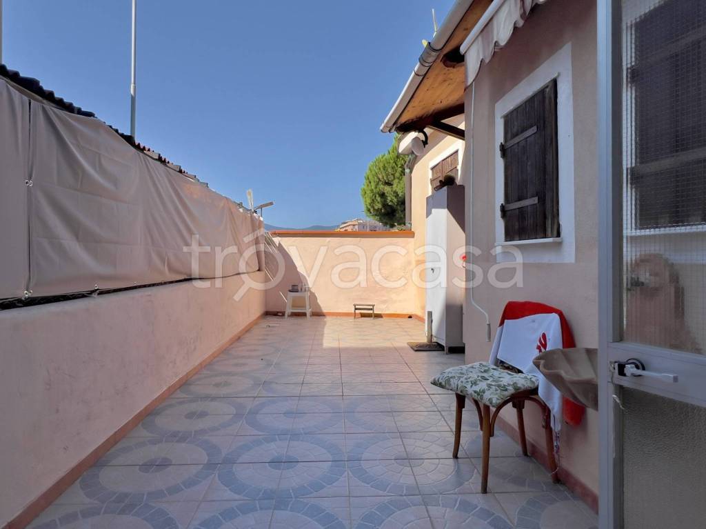 appartamento in vendita a Vado Ligure in zona Vado Centro