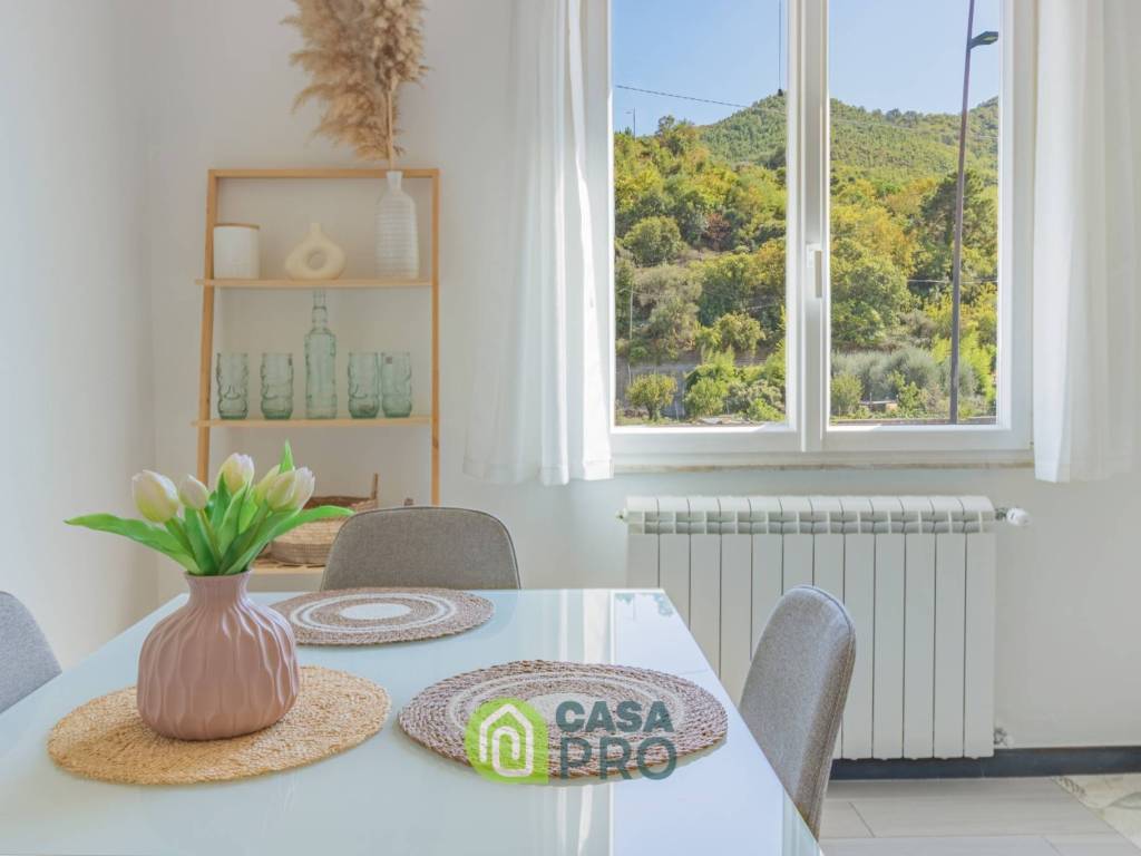 appartamento in vendita a Vado Ligure in zona Valle di Vado