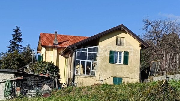 casa indipendente in vendita a Varazze