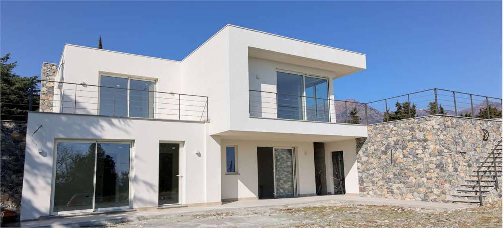 casa indipendente in vendita a Varazze