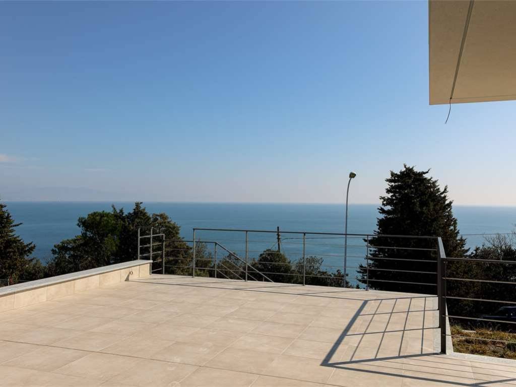casa indipendente in vendita a Varazze