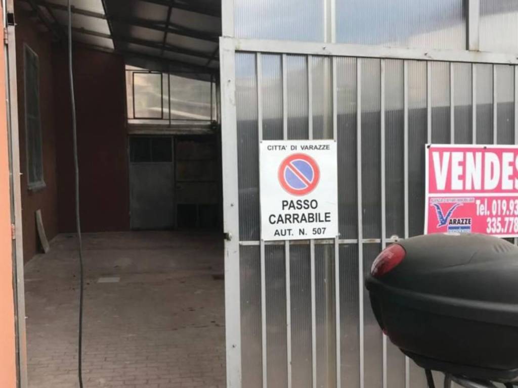 negozio in vendita a Varazze