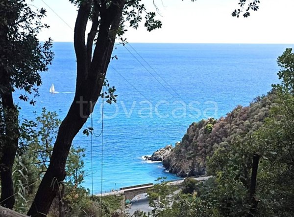casa indipendente in vendita a Varazze