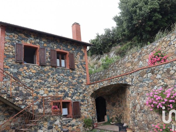 appartamento in vendita a Varazze