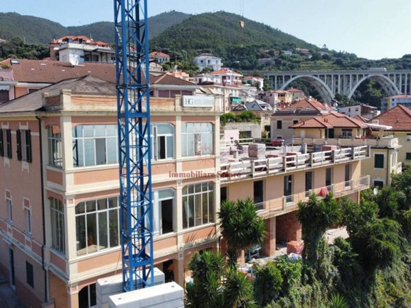 appartamento in vendita a Varazze