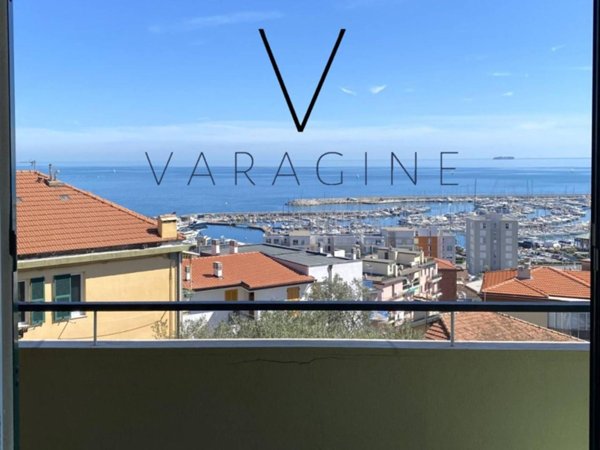 appartamento in vendita a Varazze