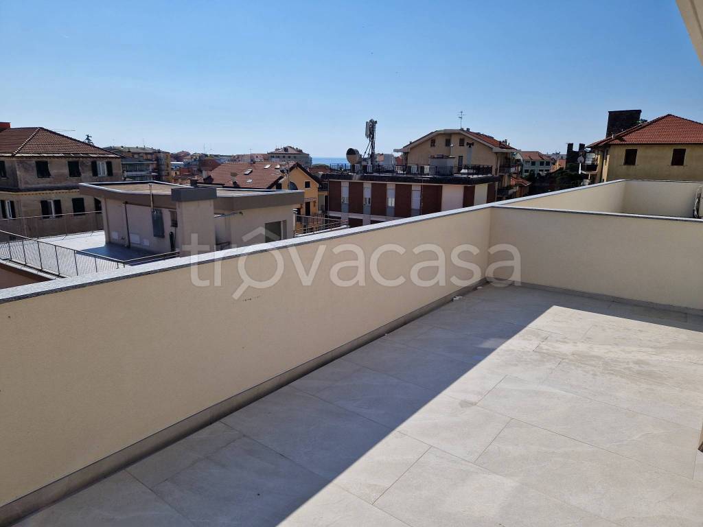appartamento in vendita a Varazze