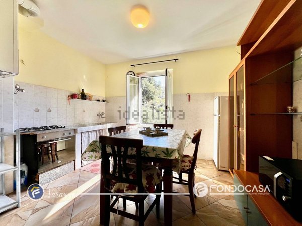 casa semindipendente in vendita a Varazze