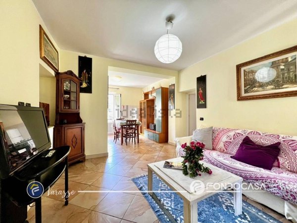 casa semindipendente in vendita a Varazze