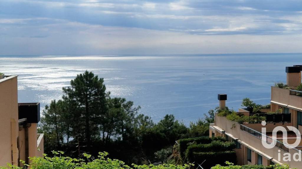 appartamento in vendita a Varazze