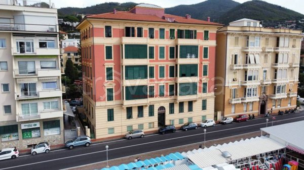 appartamento in vendita a Varazze