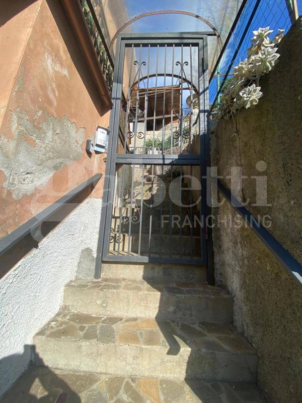 appartamento in vendita a Varazze