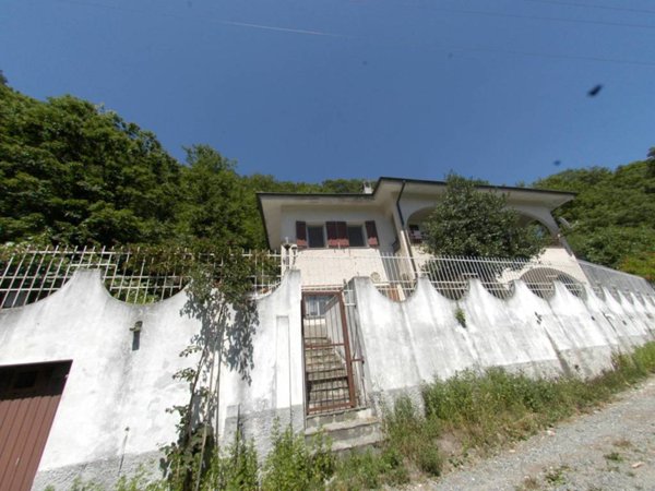 casa indipendente in vendita a Varazze in zona Alpicella