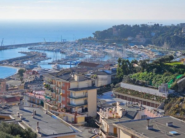 appartamento in vendita a Varazze