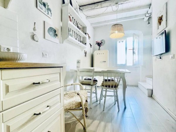 casa indipendente in vendita a Varazze