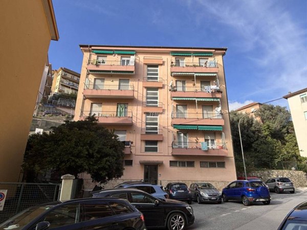appartamento in vendita a Varazze