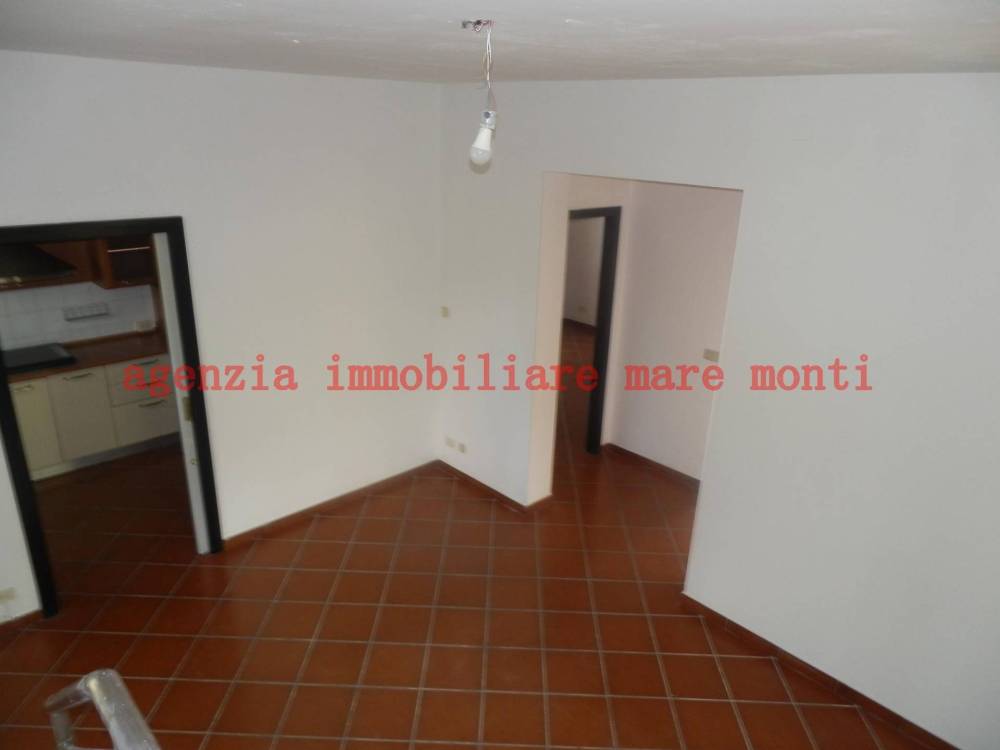 casa indipendente in vendita a Varazze in zona Pero