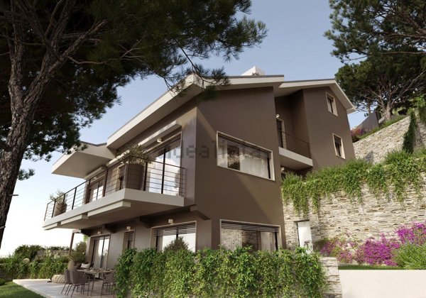 appartamento in vendita a Varazze