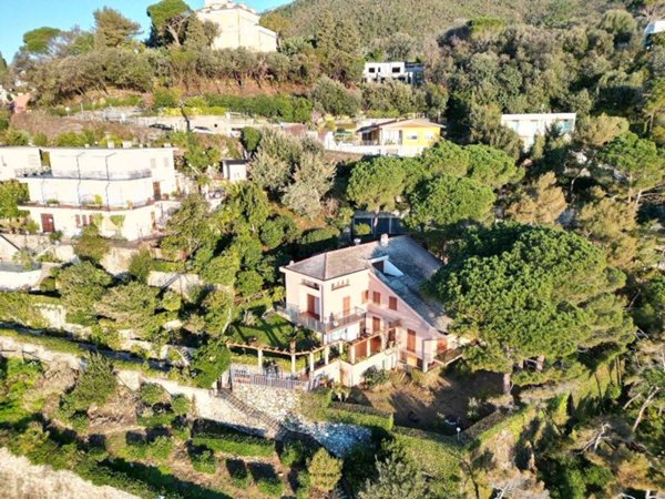 appartamento in vendita a Varazze