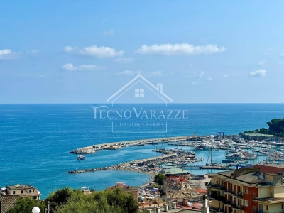 appartamento in vendita a Varazze in zona Cantalupo