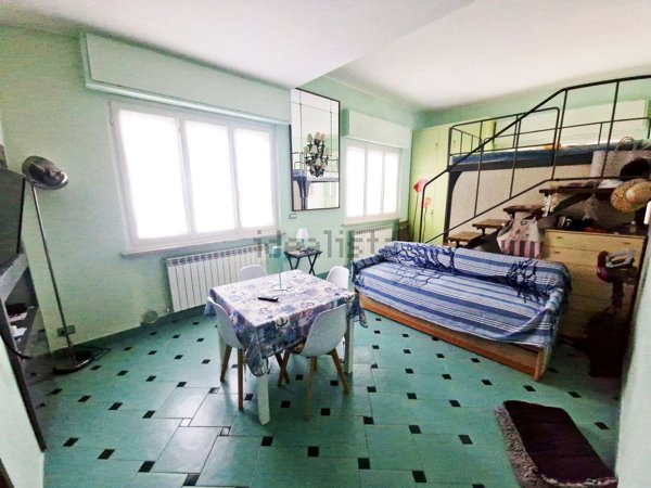 appartamento in vendita a Varazze