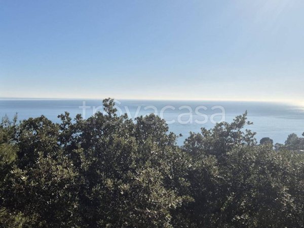 casa indipendente in vendita a Varazze