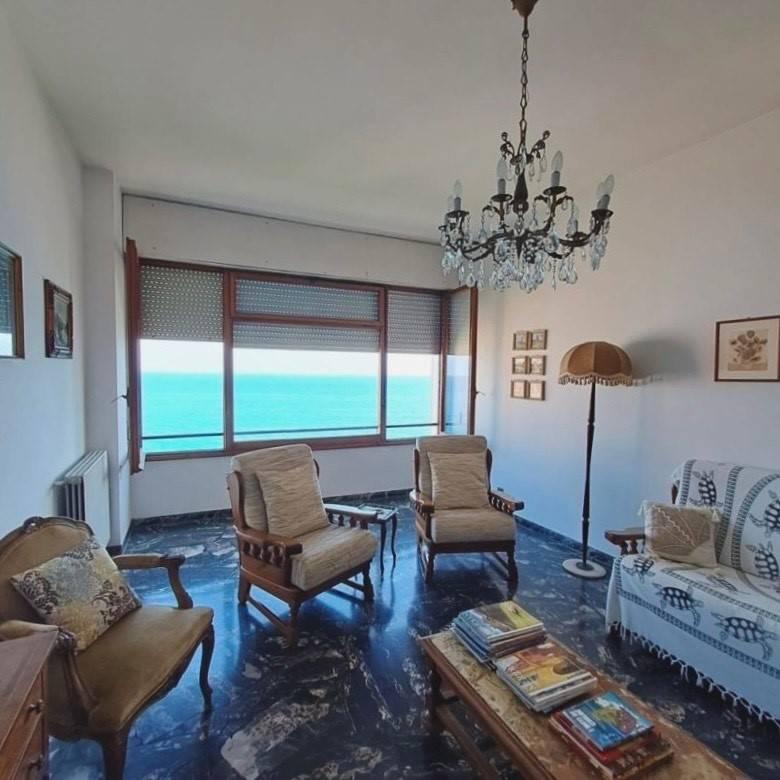 appartamento in vendita a Varazze