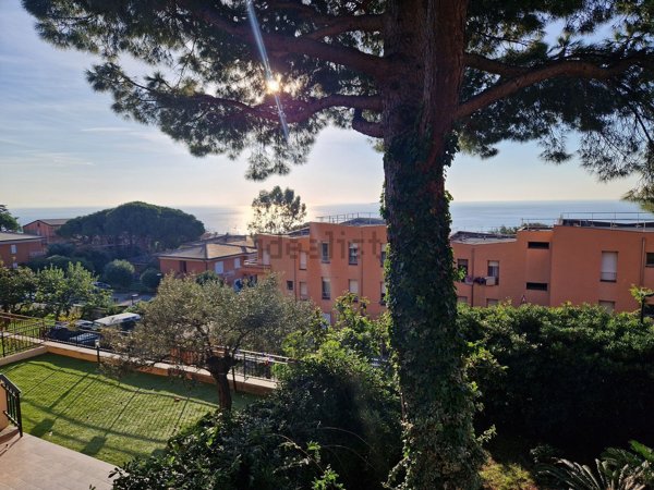 appartamento in vendita a Varazze
