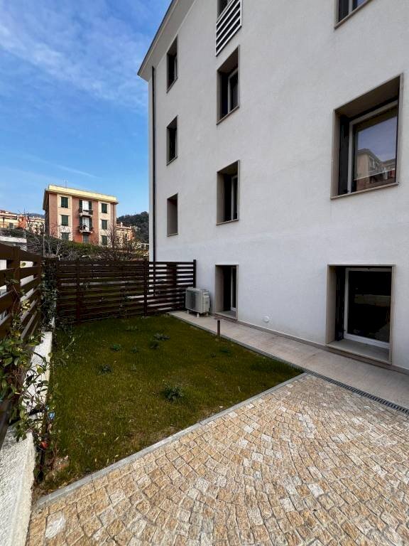 appartamento in vendita a Varazze