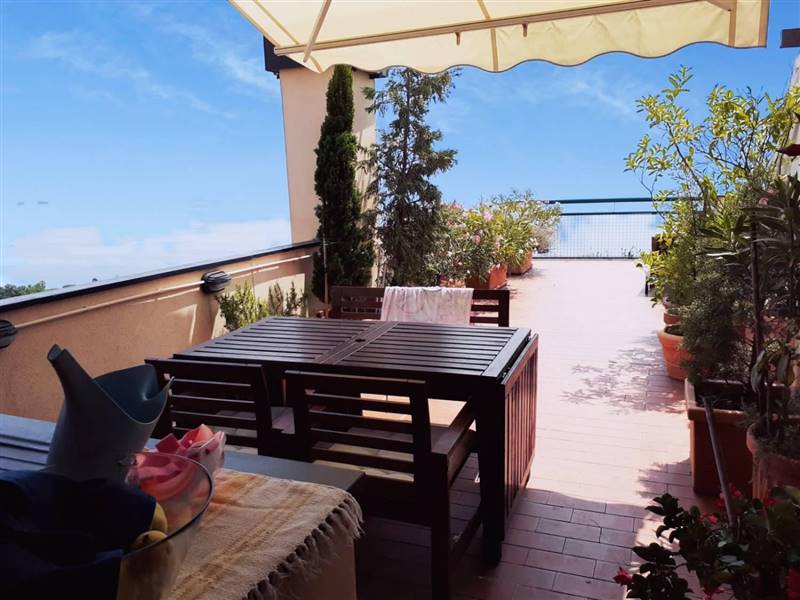 casa indipendente in vendita a Varazze