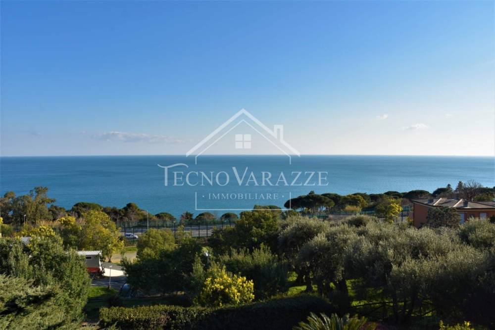 appartamento in vendita a Varazze