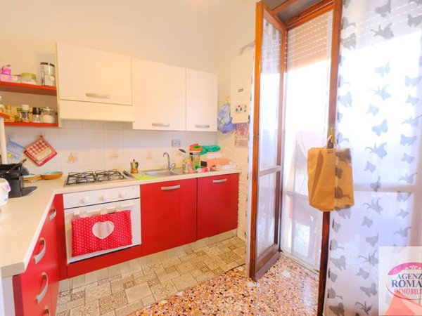 appartamento in vendita a Varazze in zona Pero