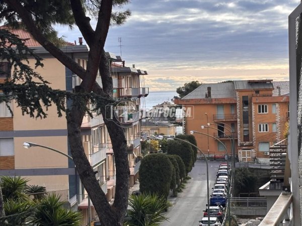 appartamento in vendita a Varazze