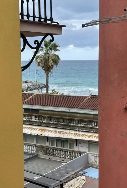 appartamento in vendita a Varazze
