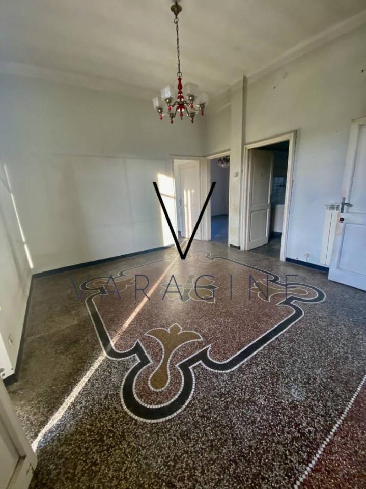 appartamento in vendita a Varazze in zona Pero